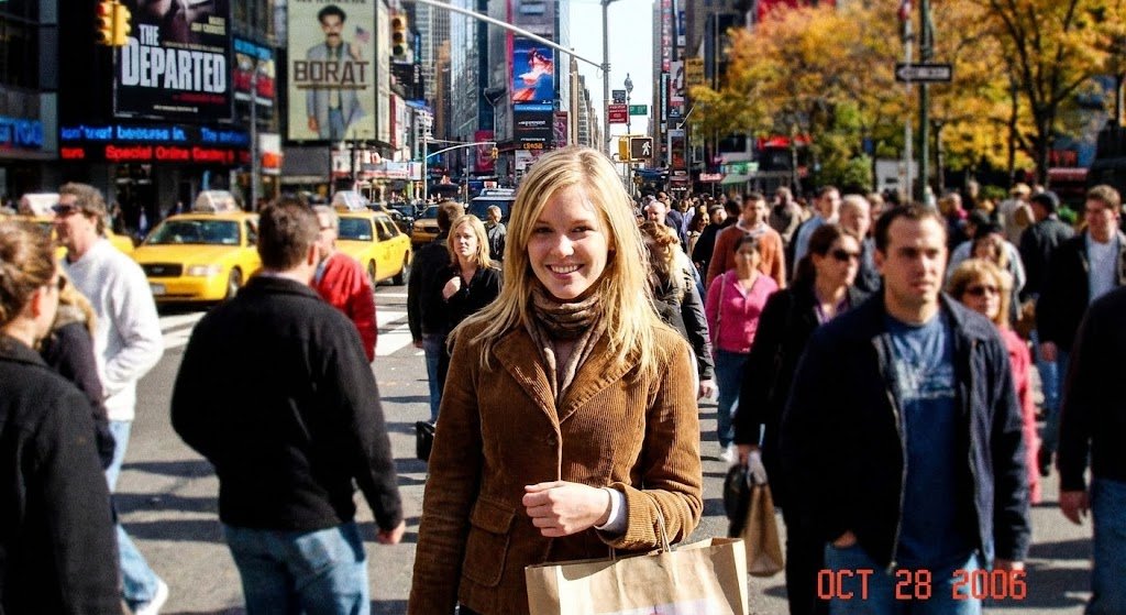 Time Square in Fall 2006 on a Saturday